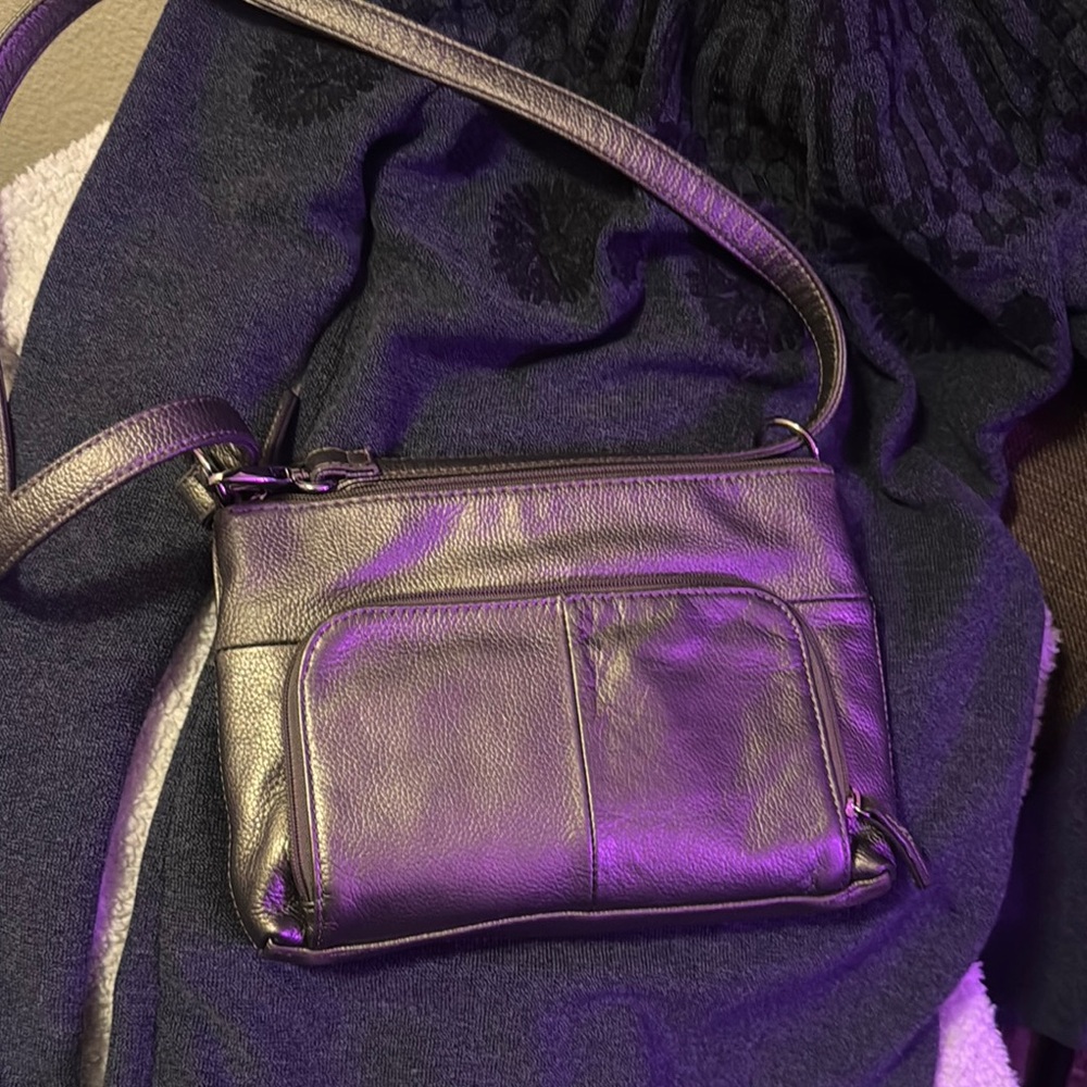 Silver Crossbody Bag with Smooth Leather and Silver Hardware